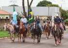 CAVALGADA ENTRE AMIGOS REÚNE MAIS DE 200 PARTICIPANTES E MOVIMENTA ELDORADO