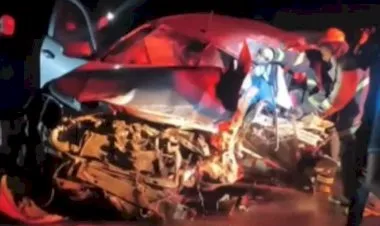 BATIDA ENTRE HILUX E DUAS CARRETAS DEIXA MOTORISTA PRESO ÀS FERRAGENS NA BR-463
