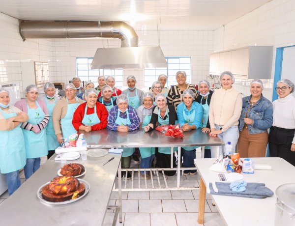 INCLUSÃO PRODUTIVA CONCLUI CURSO DE CULINÁRIA EM ELDORADO