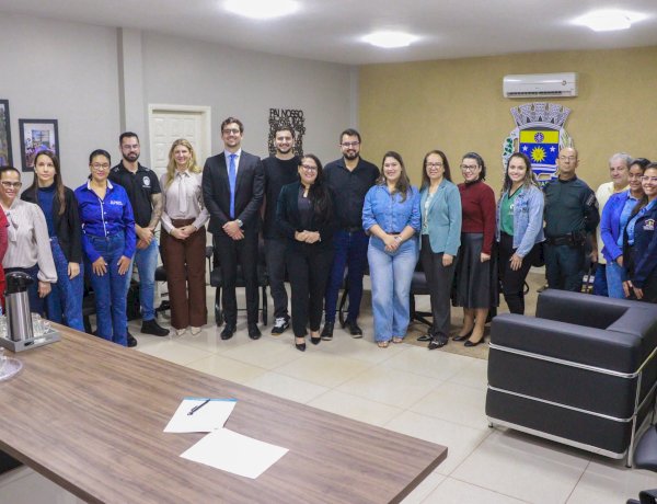 ELDORADO FORMALIZA REDE DE PROTEÇÃO A CRIANÇAS E ADOLESCENTES VÍTIMAS OU TESTEMUNHAS DE VIOLÊNCIA