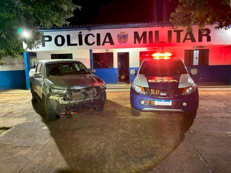 POLÍCIA MILITAR RECUPERA HILUX FURTADA E PRENDE CONDUTOR APÓS FUGA EM ELDORADO